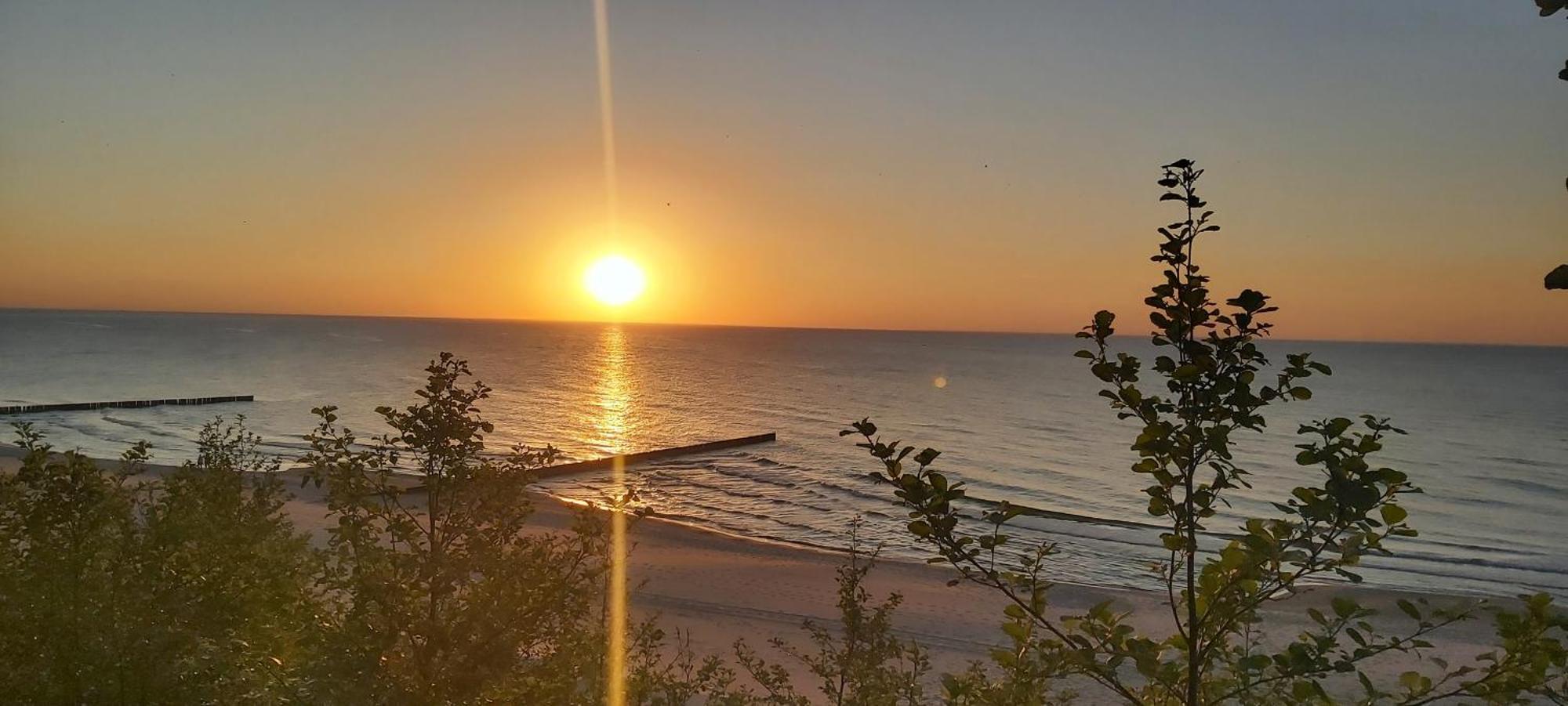 Camping Klif-Nowe Klimatyzowane Domki, 400M Od Centrum Rewala, 30M Od Morza Тшенсач Экстерьер фото